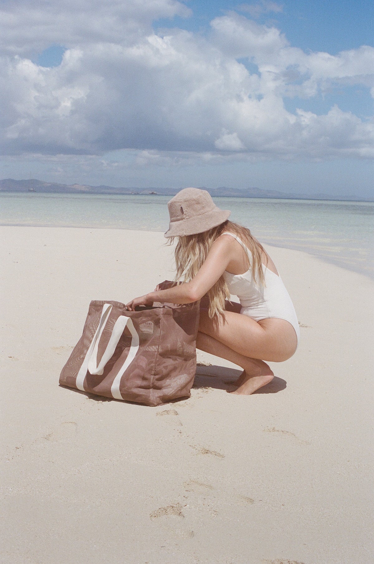 Husk Mesh Beach Bag