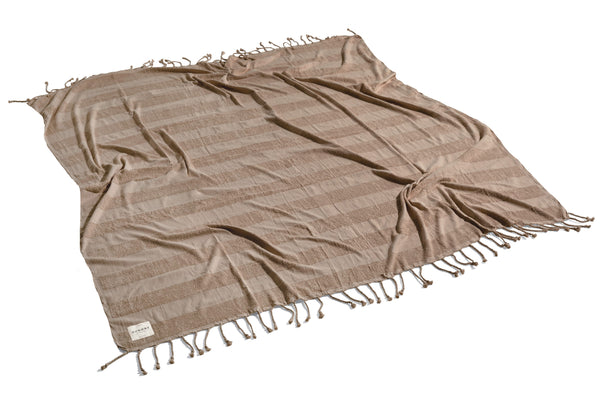 Husk Beach Blanket | Sunday Supply Co.