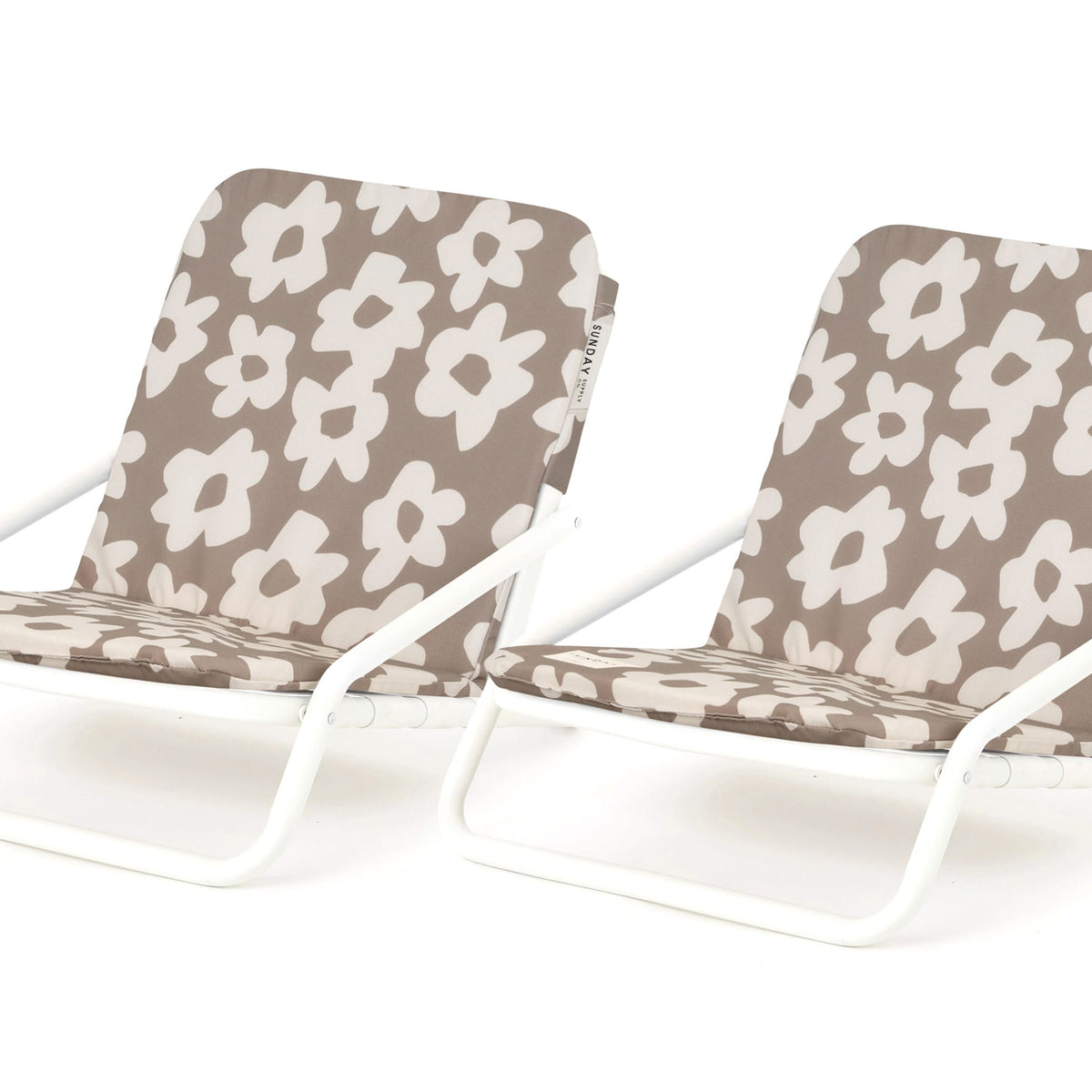 Husk Flower Beach Chair Set