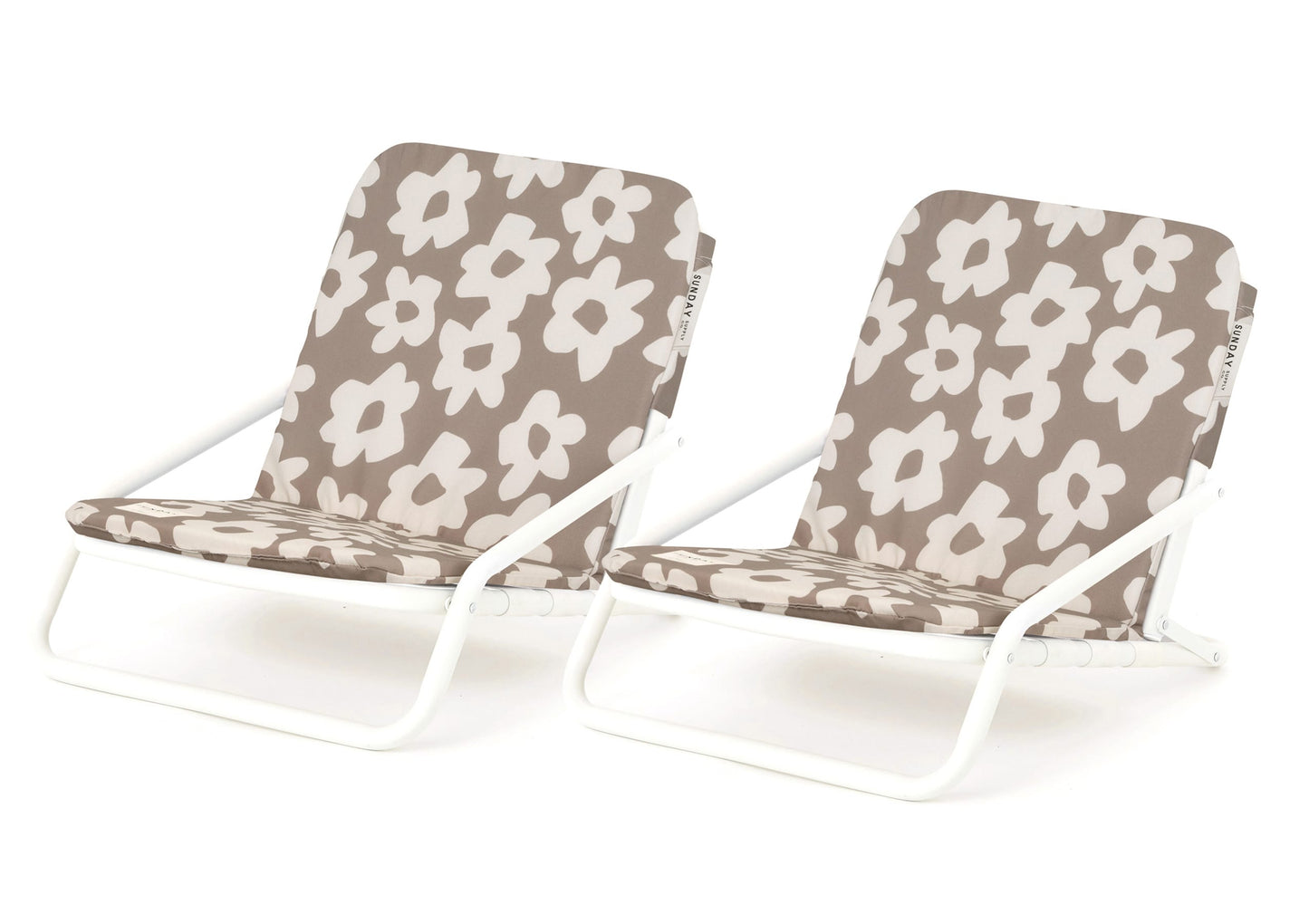 Husk Flower Beach Chair Set