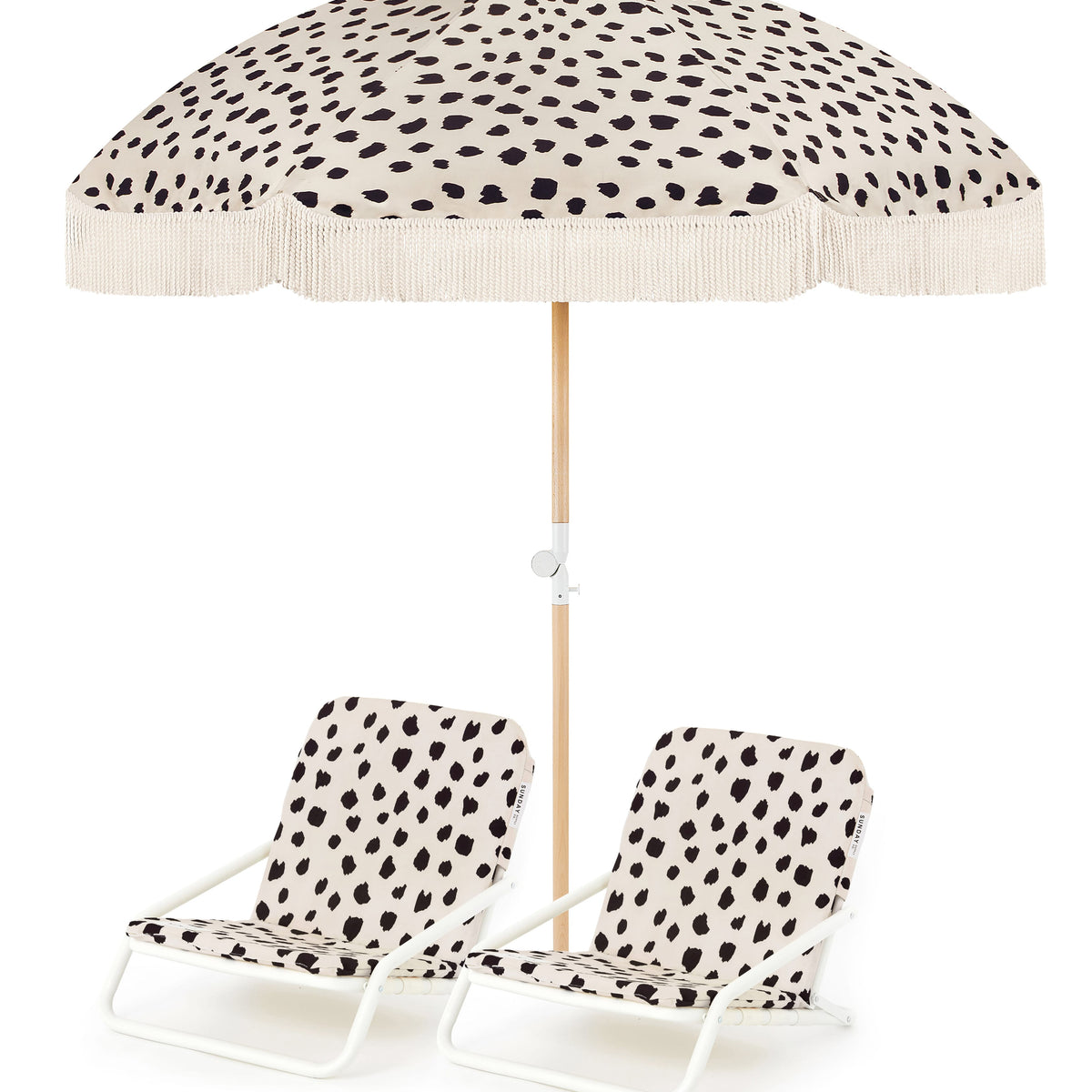 Black Sands Beach Umbrella & Beach Chair Set